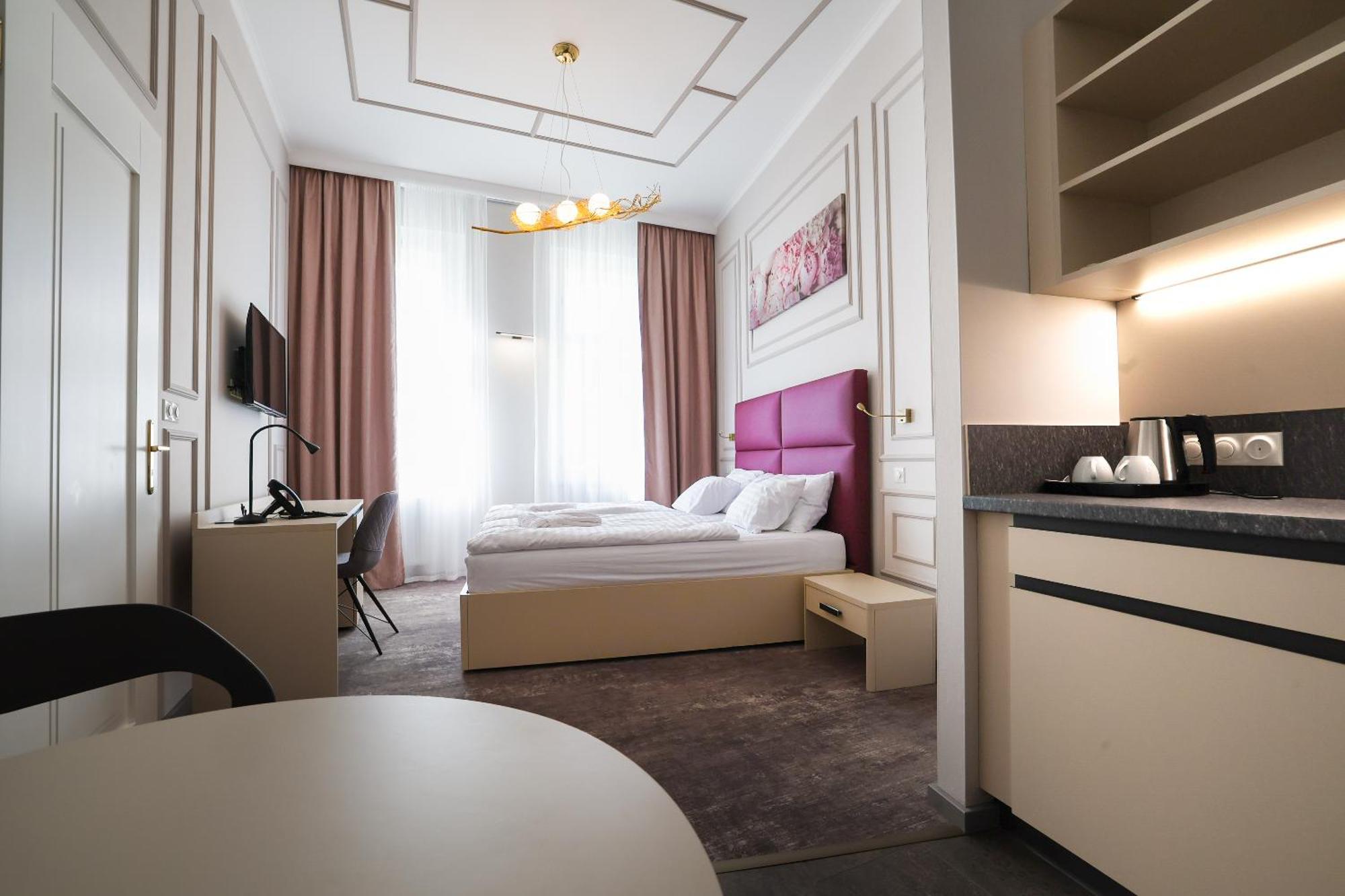 Boutique Hotel Ambiente ****+ Karlovy Vary Exterior foto